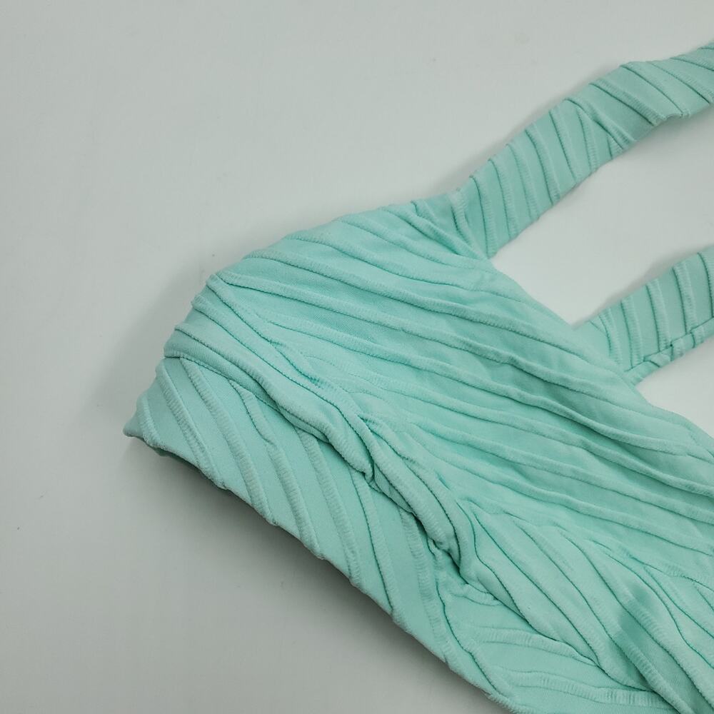 Fresh Water Crop Bikini Top by Seafolly Size 4 - Picture 4 of 9